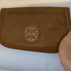 Tory Burch Clutch with detachable gold chain